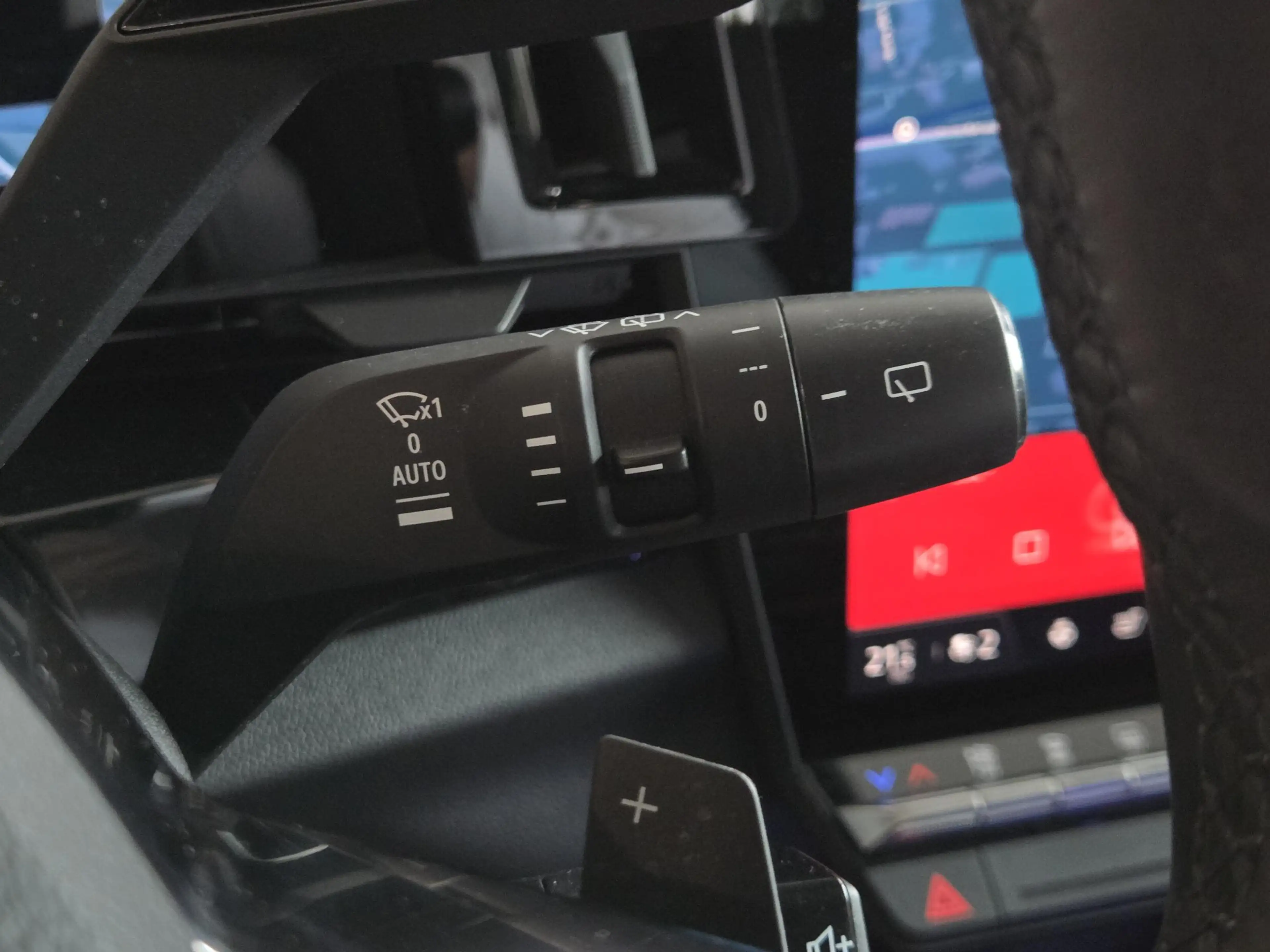 Renault Espace E-Tech full hybrid 200 iconic 7p. TREKHAAK l 4 CON — photo 33