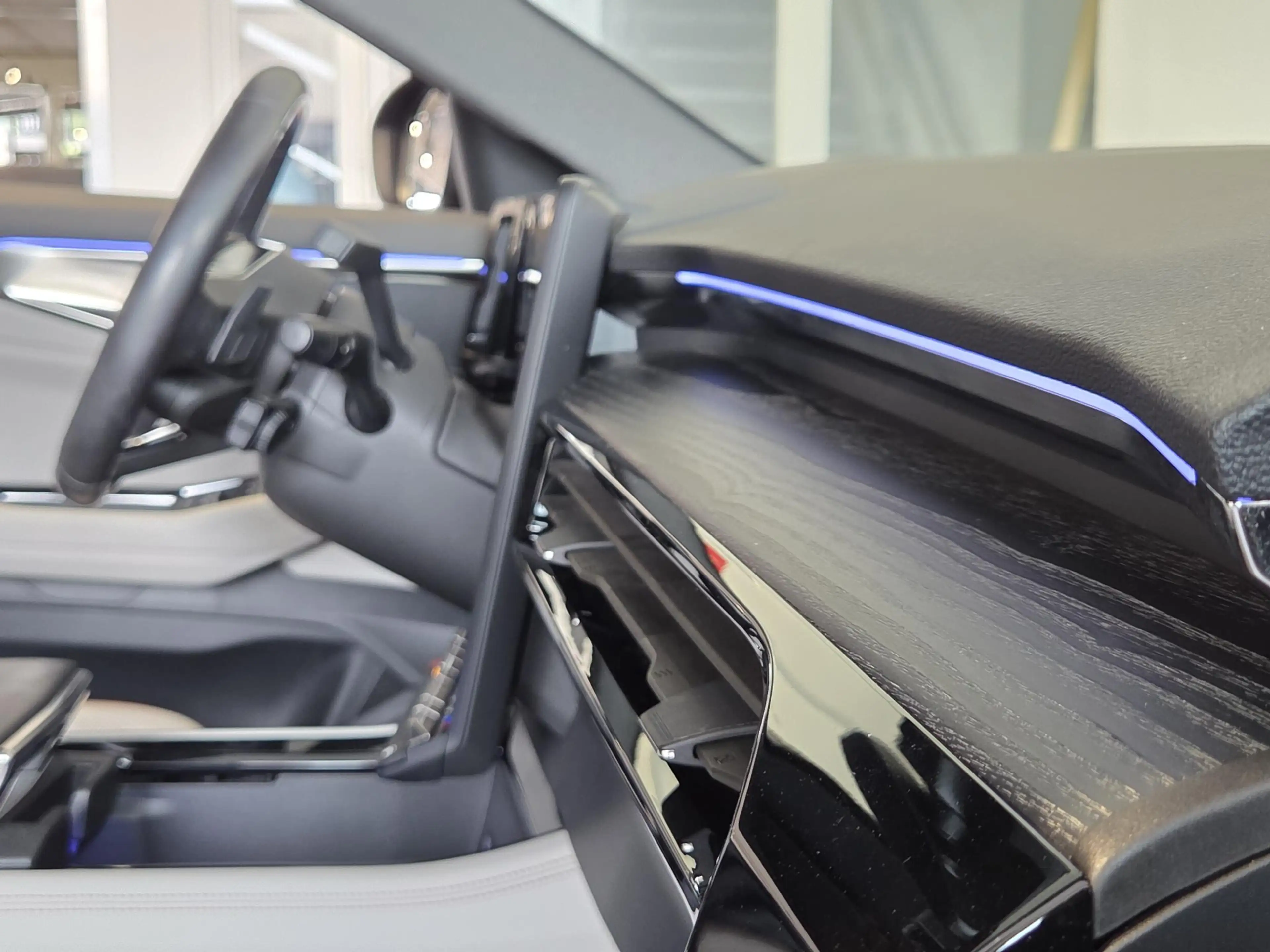 Renault Espace E-Tech full hybrid 200 iconic 7p. TREKHAAK l 4 CON — photo 24