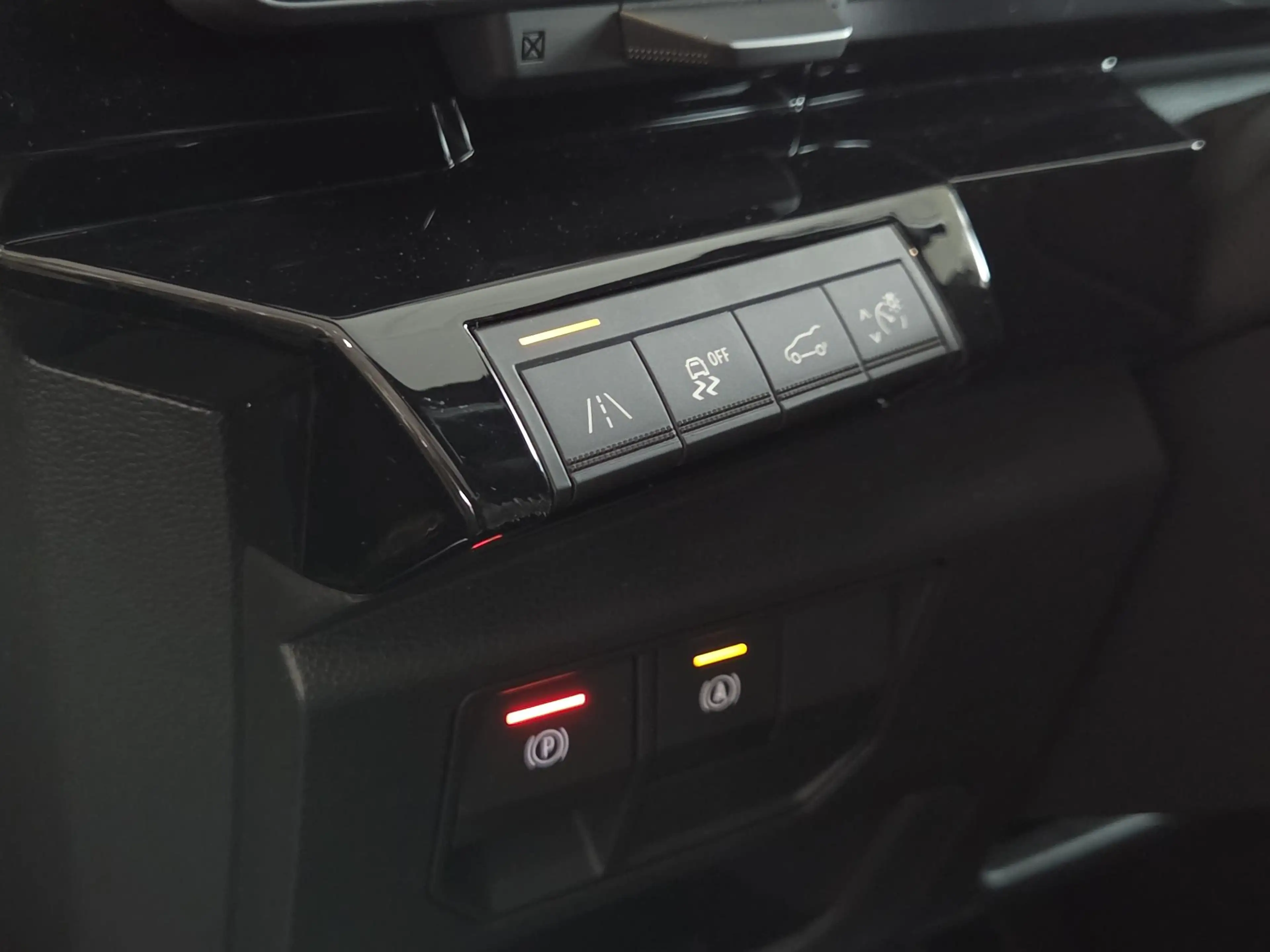 Renault Espace E-Tech full hybrid 200 iconic 7p. TREKHAAK l 4 CON — photo 30