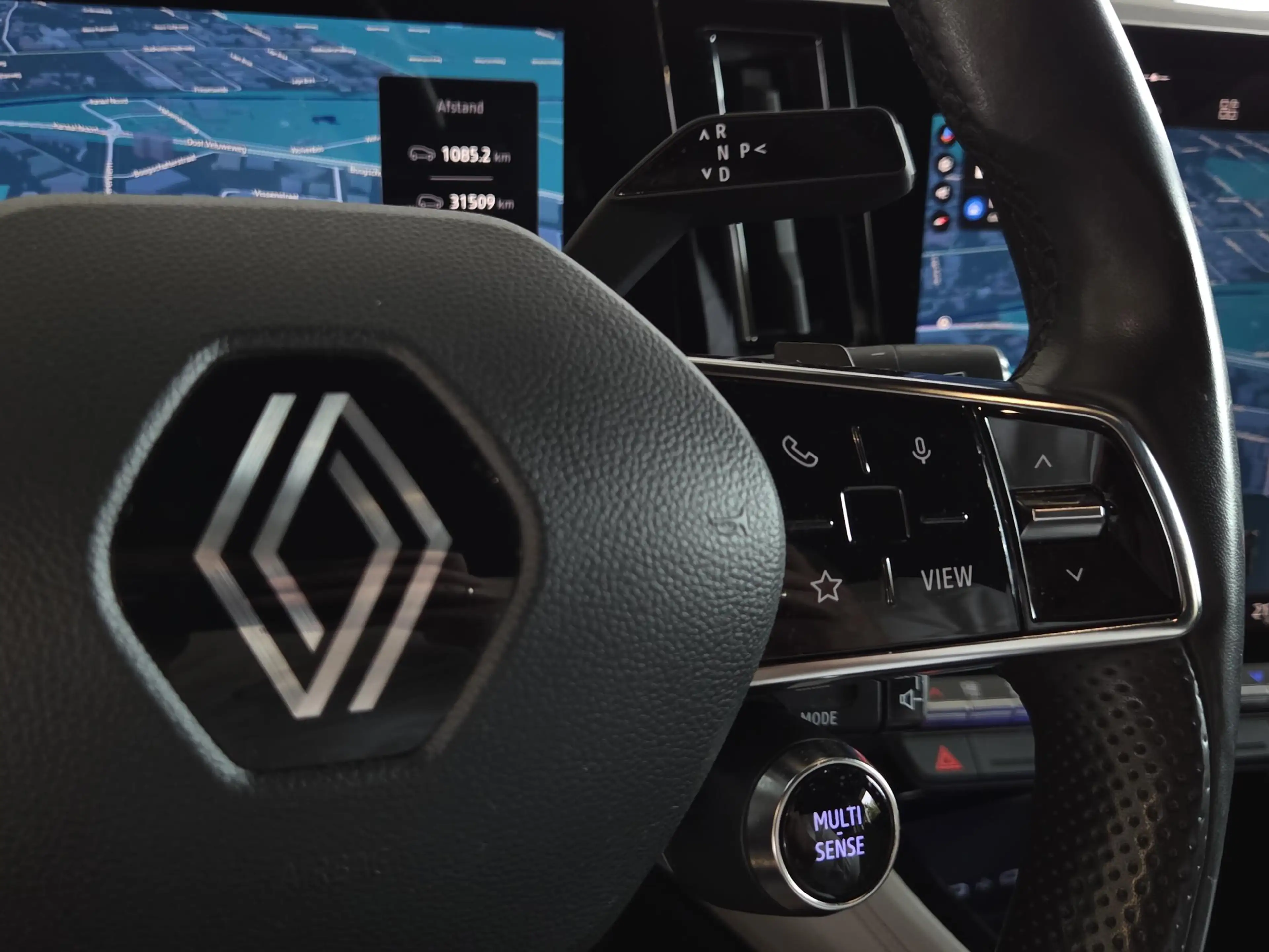 Renault Espace E-Tech full hybrid 200 iconic 7p. TREKHAAK l 4 CON — photo 37