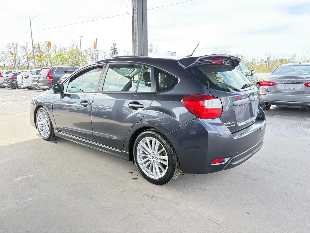 Subaru Impreza снимка Subaru Impreza
