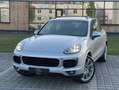 Porsche Cayenne II Platinum Edition 3,0 Aut.*APPROVED, PANO, LUFT* Silber - thumbnail 3
