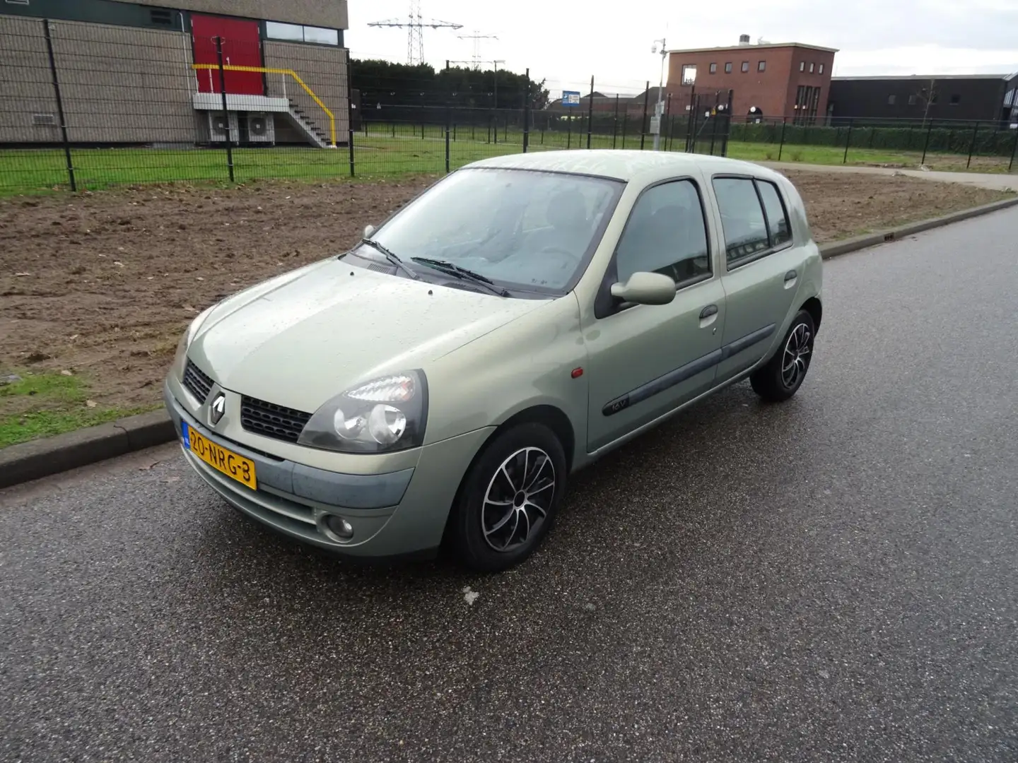 Renault Clio 1.2-16V Authentique Vert - 1