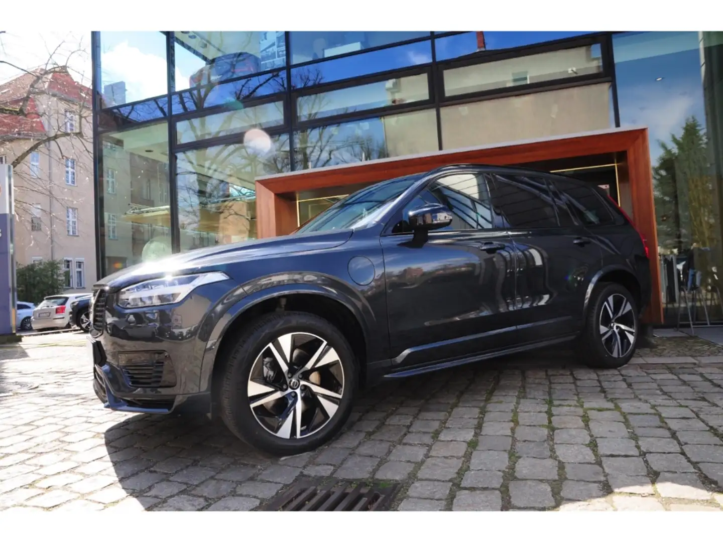 Volvo XC90 T8 Recharge R-Design Expression *HUD*AHK*BLIS*Pano Gris - 2