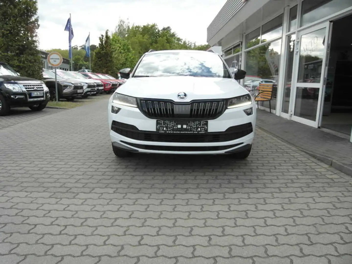 Skoda Karoq Sportline AHK Standheizung WR Wit - 1