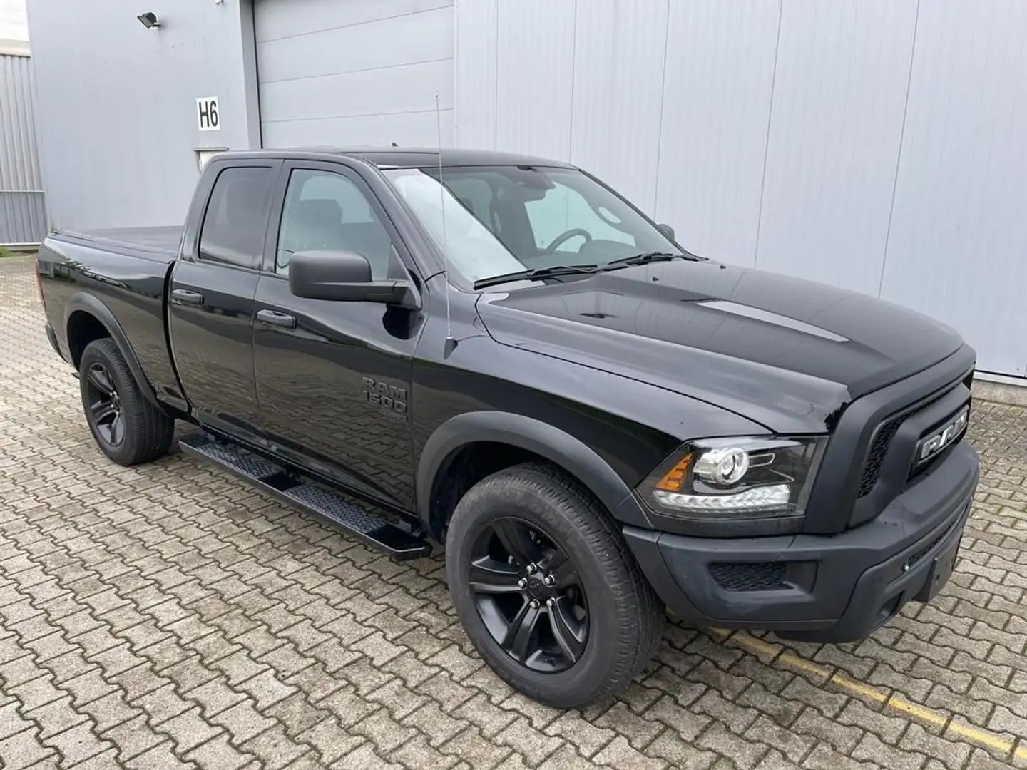 Dodge RAM 3,6 4x4  Quadcab  Warlock Negru - 2