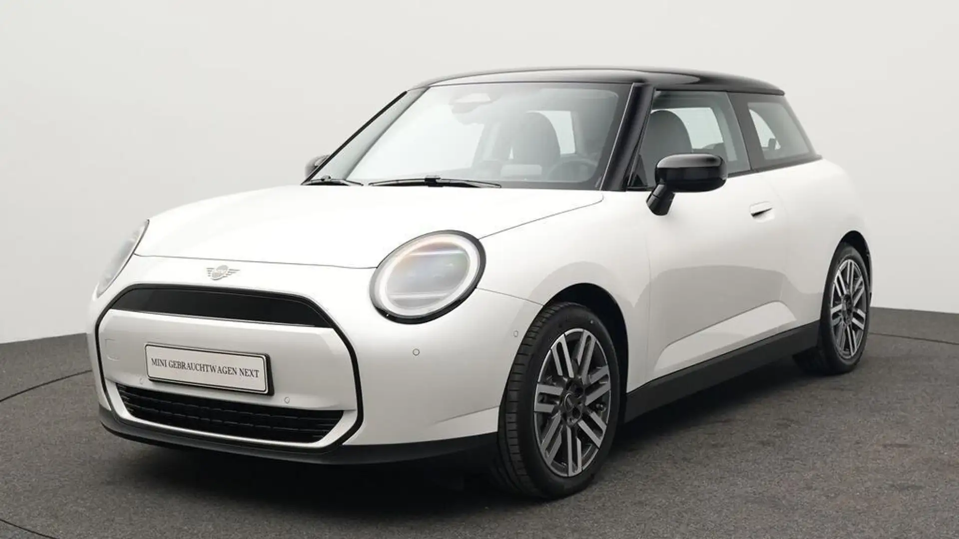 MINI Cooper E Classic Trim Weiß - 1