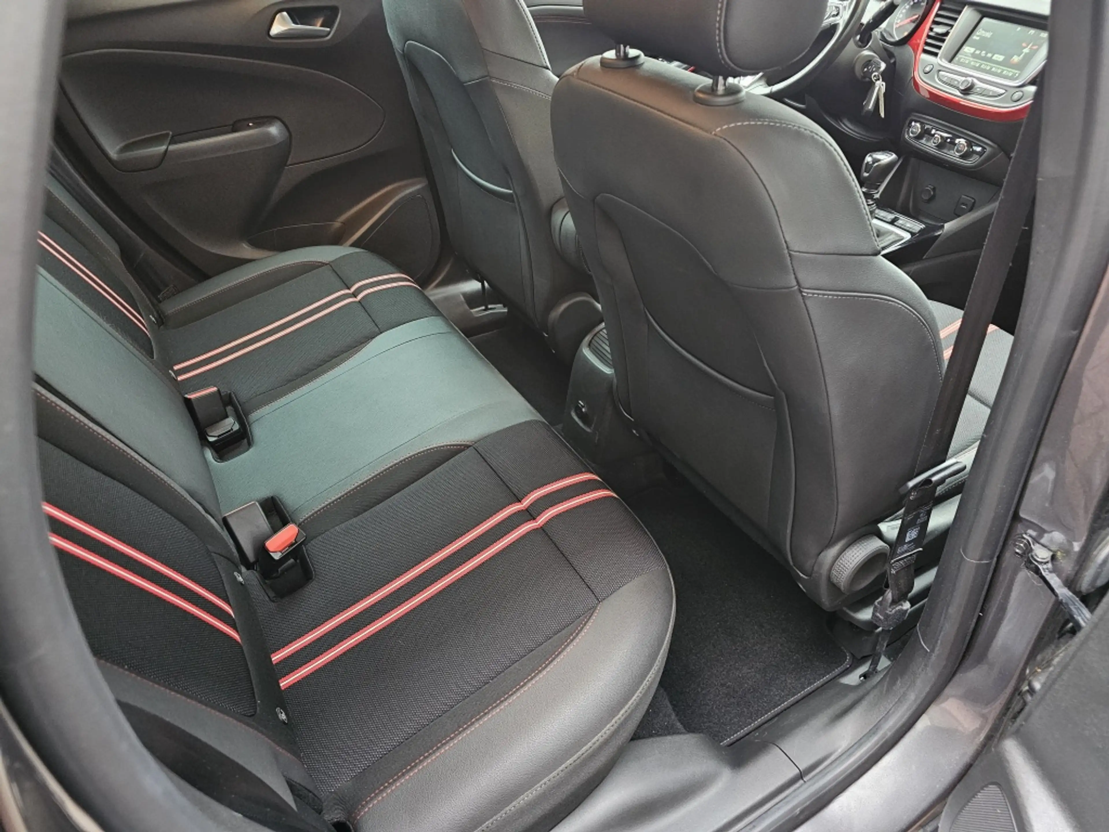 Opel Crossland | Cruise | Navigatie | 1.2 Turbo GS Line — photo 14
