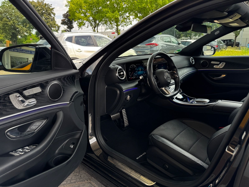 Mercedes-Benz E 400 d AMG 4MATIC/PANO/HUD/MULTIBEAM/STANDHZG — photo 11