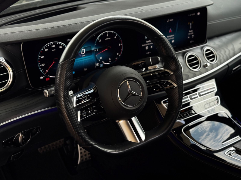 Mercedes-Benz E 400 d AMG 4MATIC/PANO/HUD/MULTIBEAM/STANDHZG — photo 14