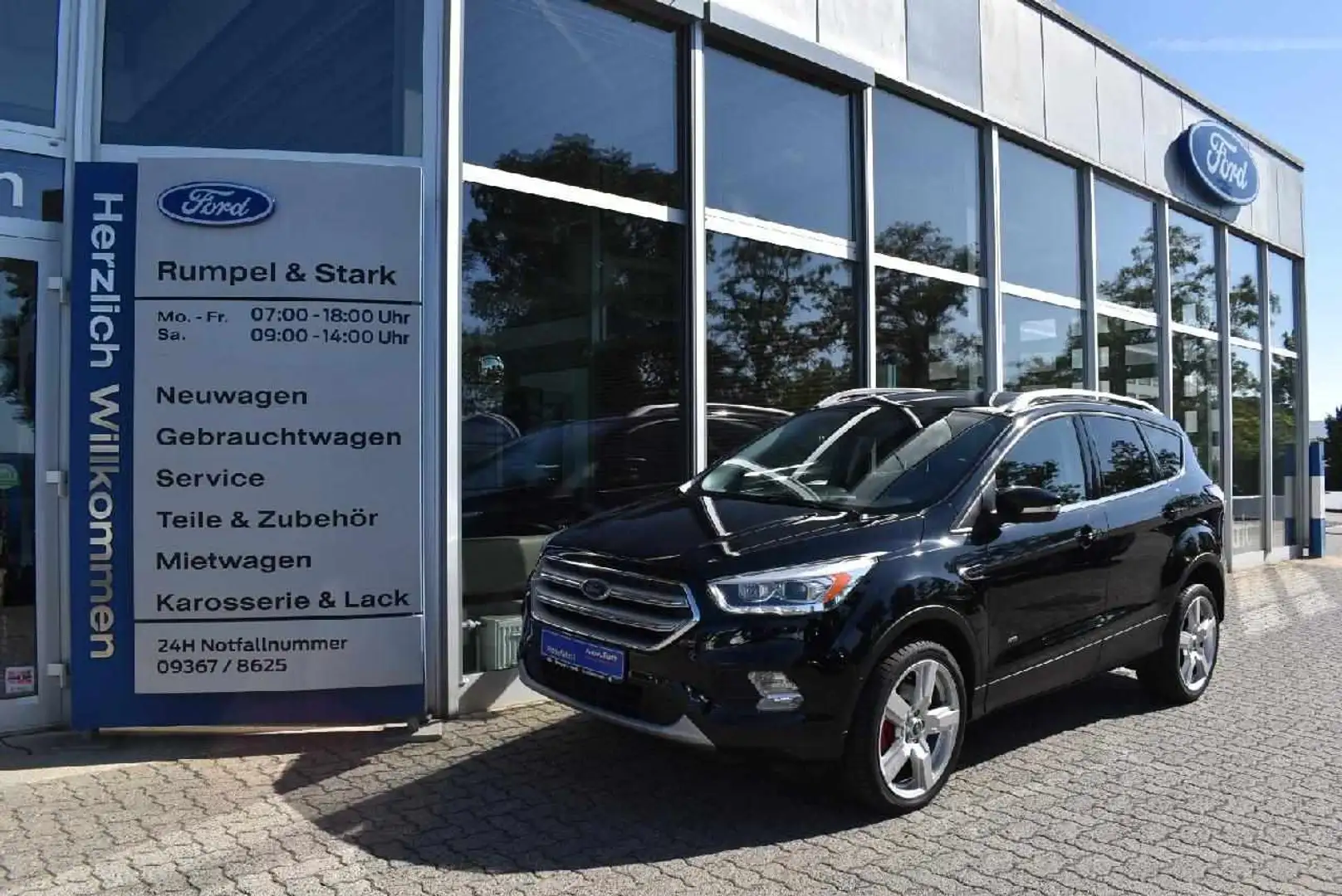 Ford Kuga Titanium Grau - 1