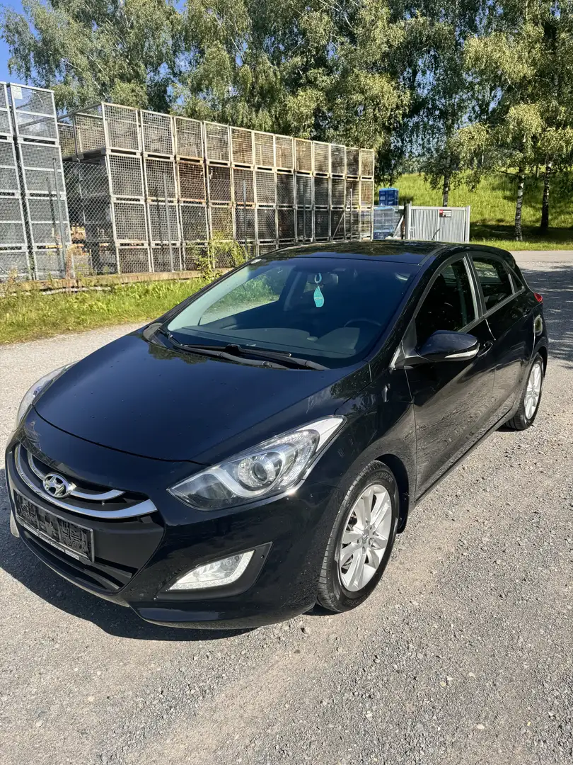 Hyundai i30 Classic Schwarz - 1