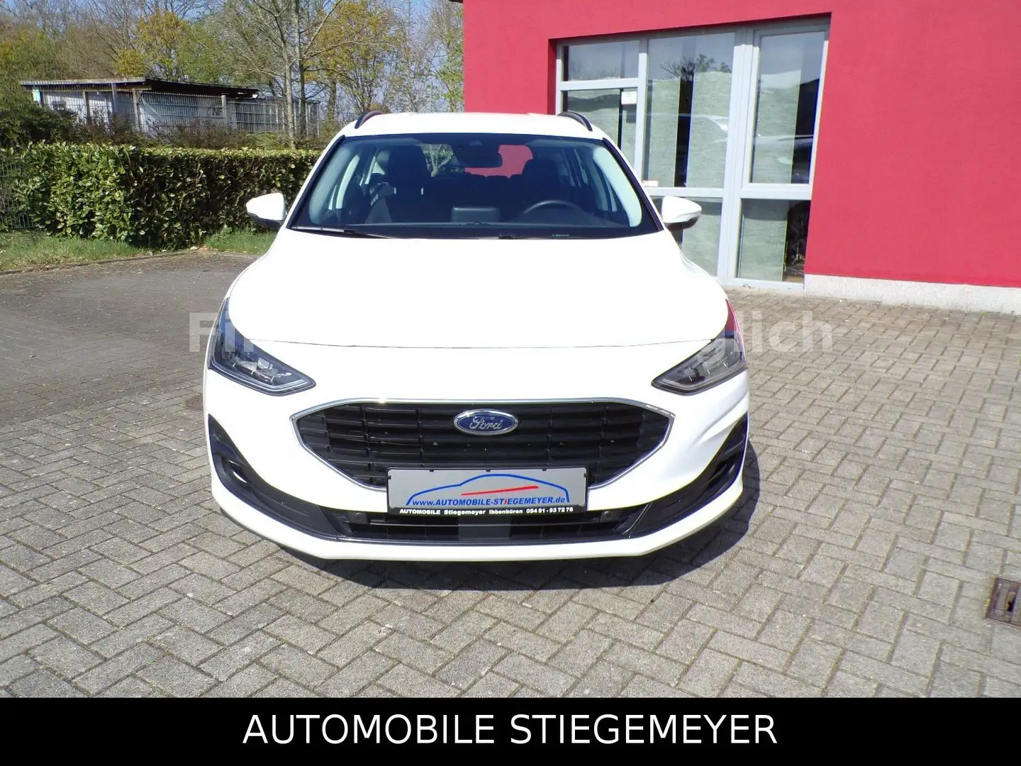 Ford Focus Turnier Cool & Connect Blanc - 2