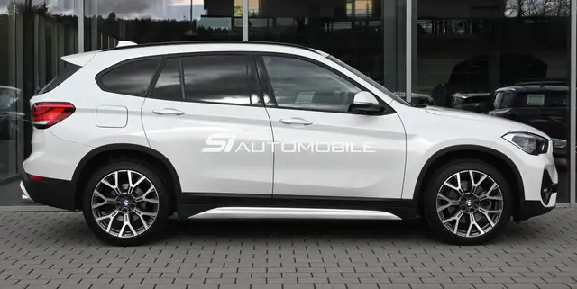 BMW X1 view 6