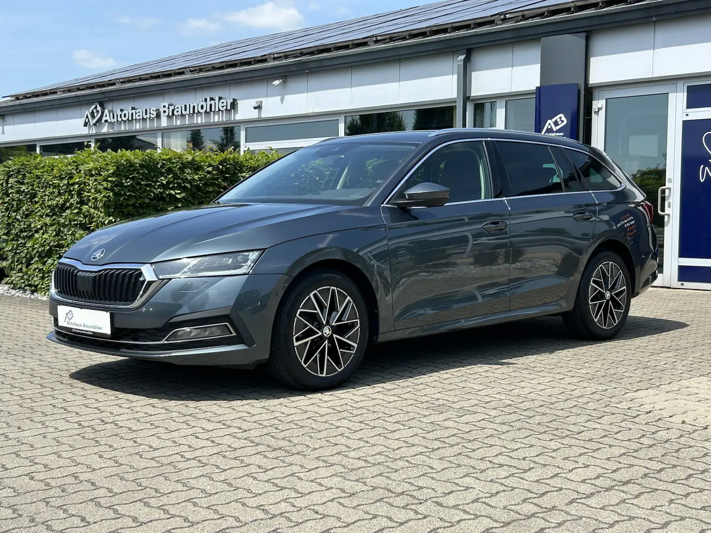 Skoda Octavia Style 2.0 TDI DSG*Standhzg*Matrix*VC* Gris - 2