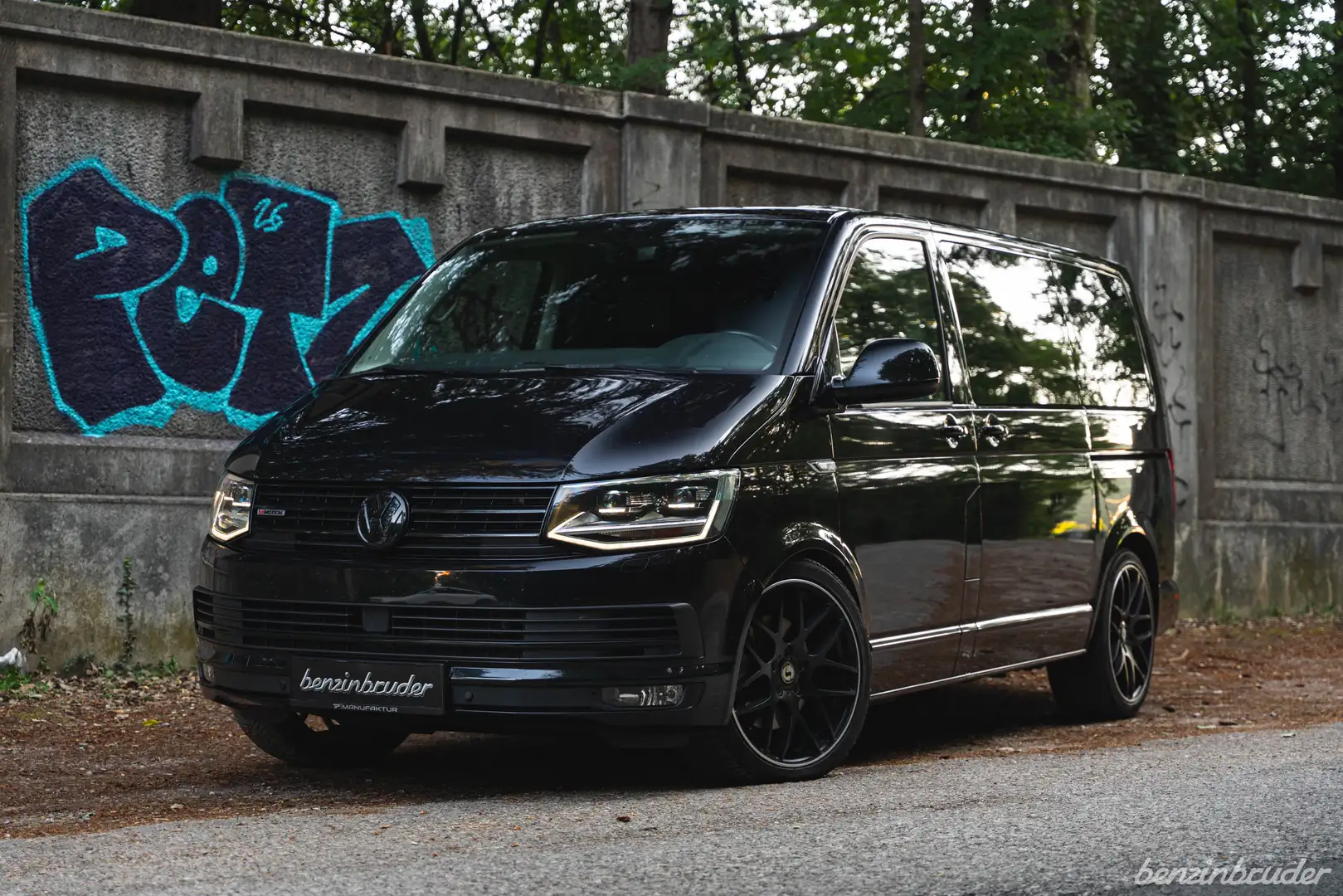 Volkswagen T6 Multivan Multivan Highline 4Motion *7-SITZER*NAVI*20 ZOLL* Schwarz - 1
