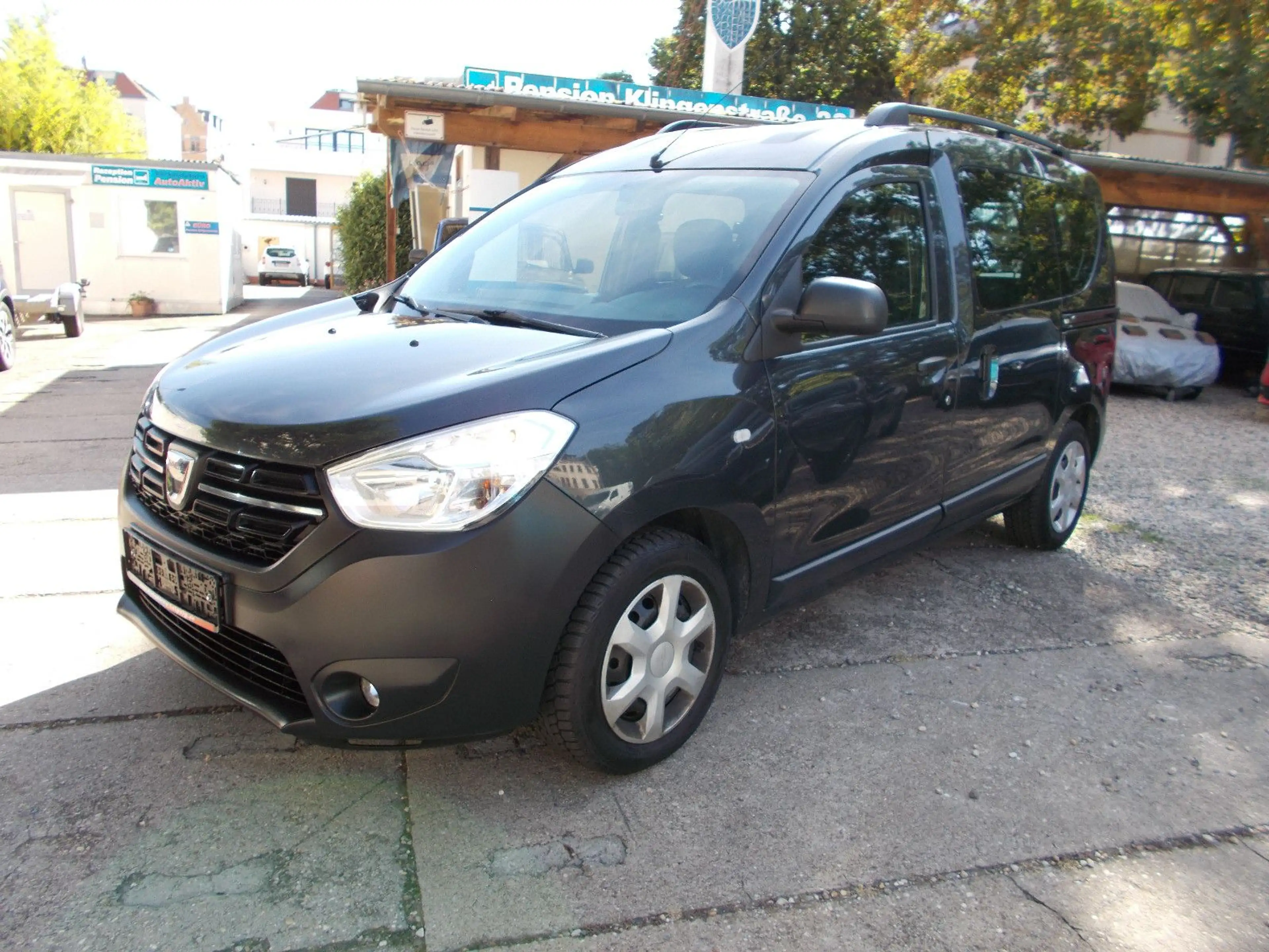 Dacia Dokker 1.6 SCe Comfort*KLIMA*AHZV*EU6*el.FH*ZV*