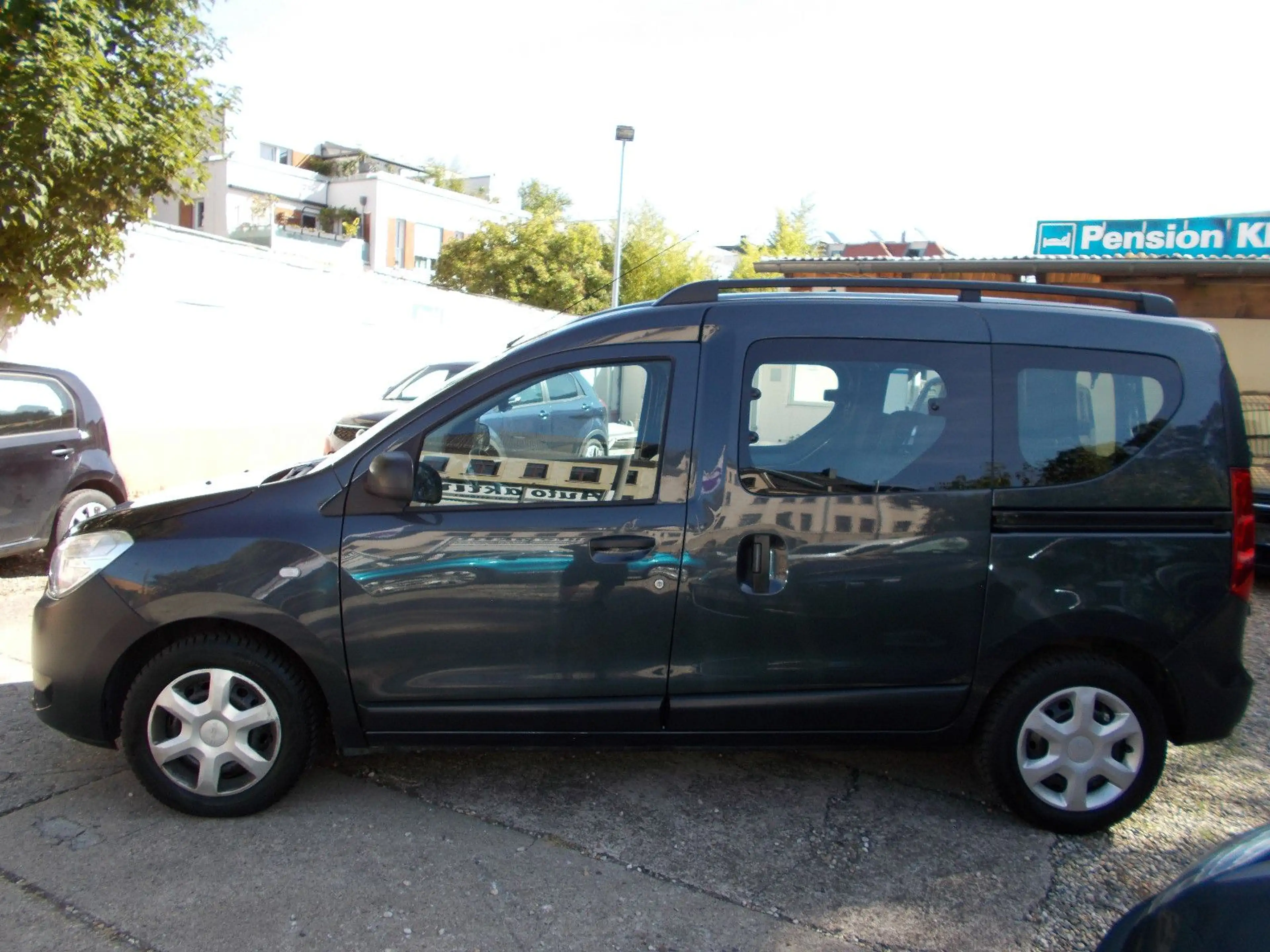 Dacia Dokker 1.6 SCe Comfort*KLIMA*AHZV*EU6*el.FH*ZV* — photo 4