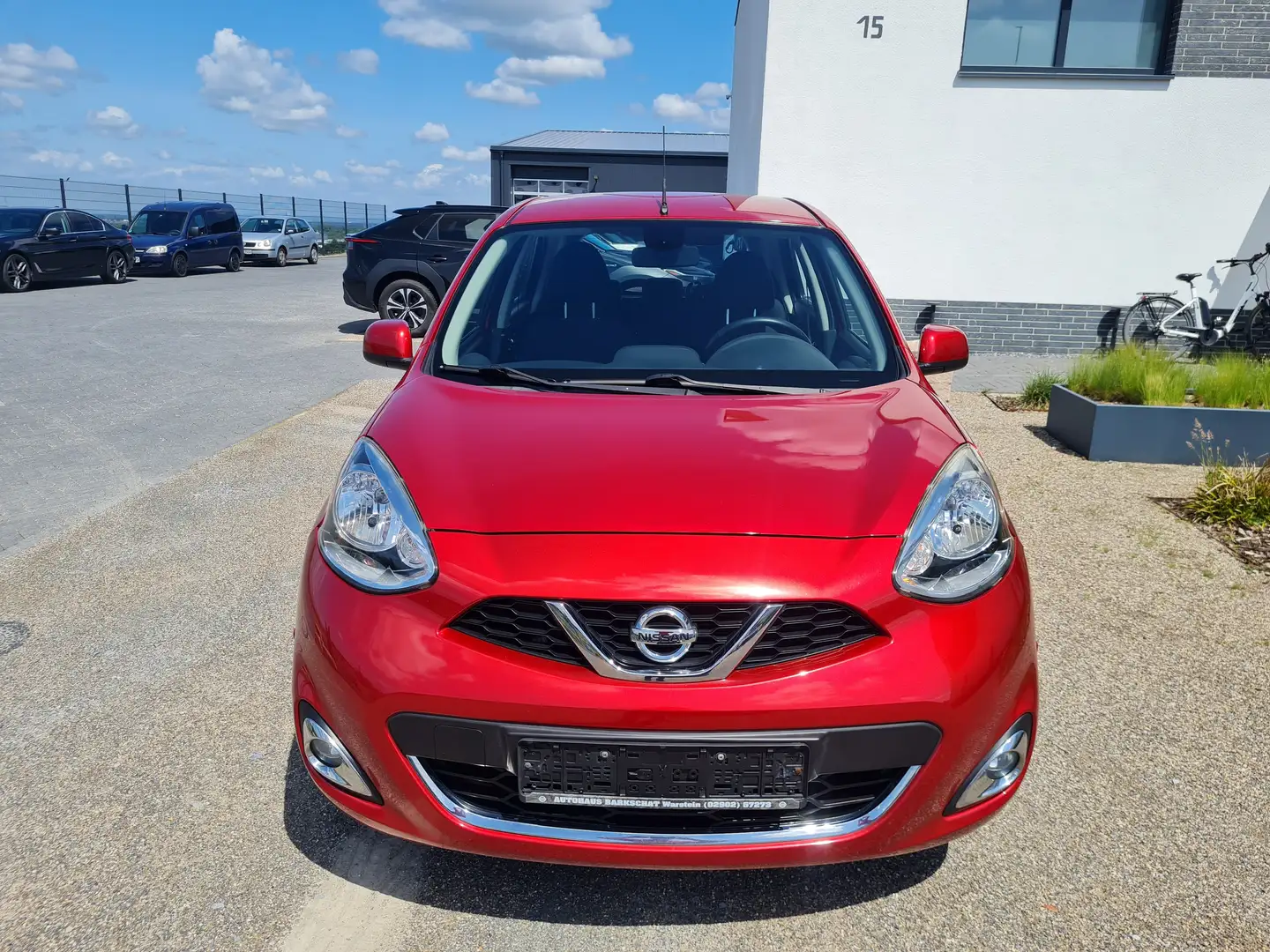 Nissan Micra 1.2 Acenta Klimaautomatik Navi PDC Červená - 2