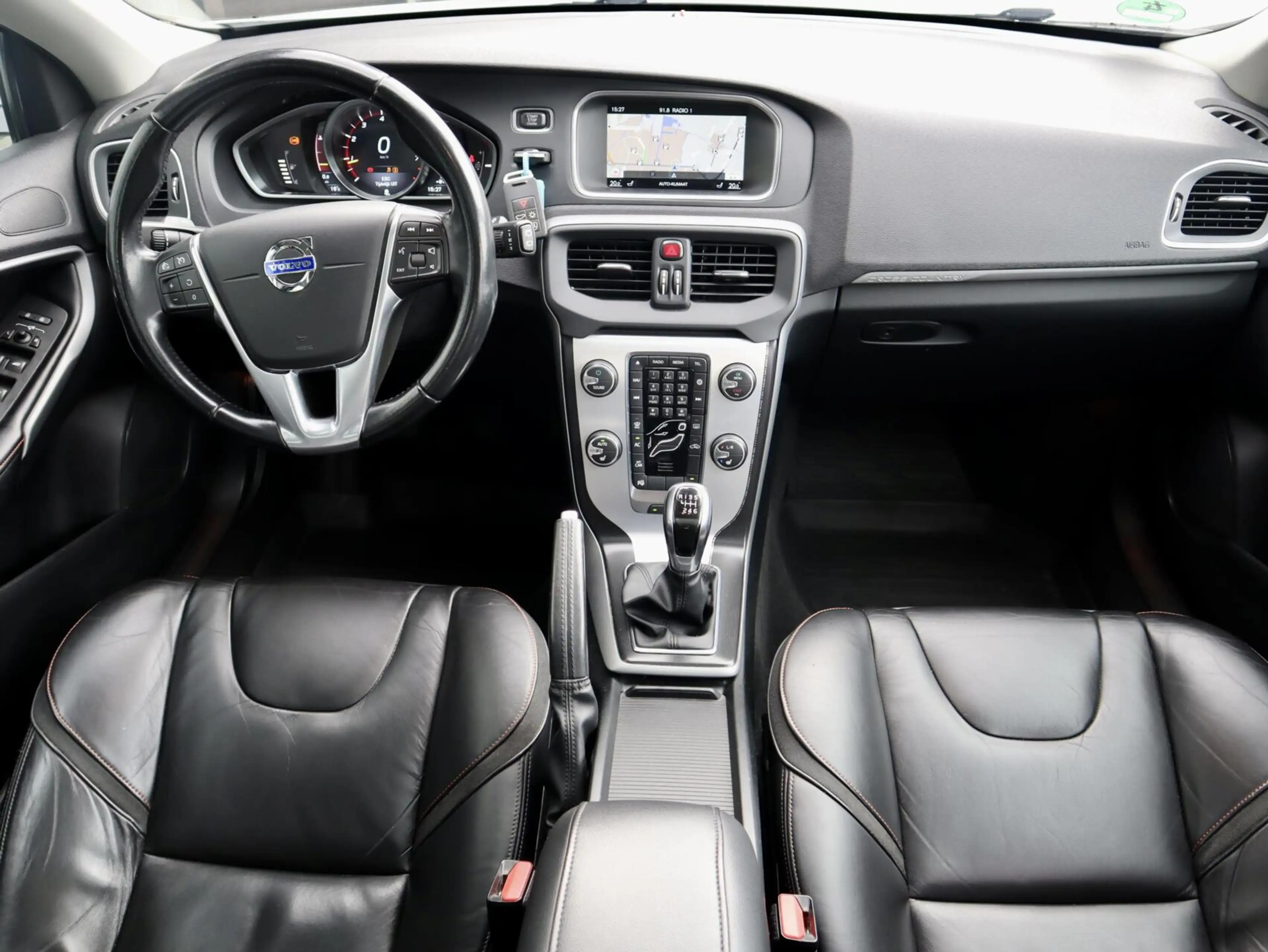 Volvo V40 Cross Country 1.6 T4 Ocean Race, Panodak, Leder — photo 8