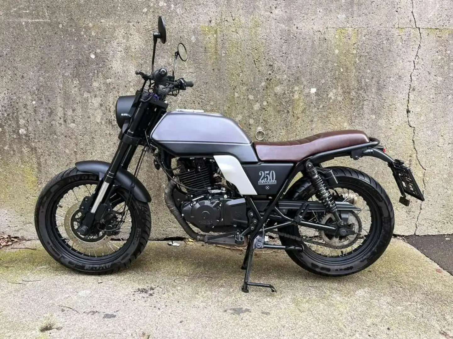 Brixton Glanville 250 X Šedá - 1