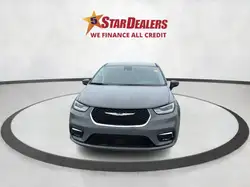 Chrysler Pacifica 2023