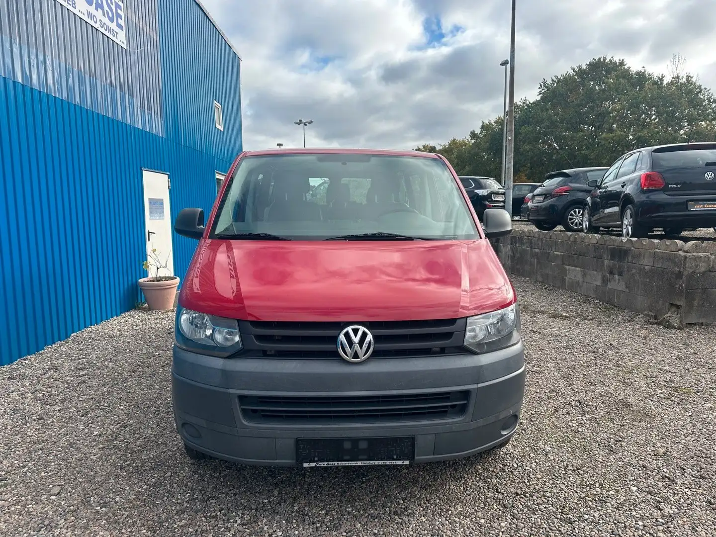 Volkswagen T5 Transporter Kasten kombi 9 Sitzer Rot - 2