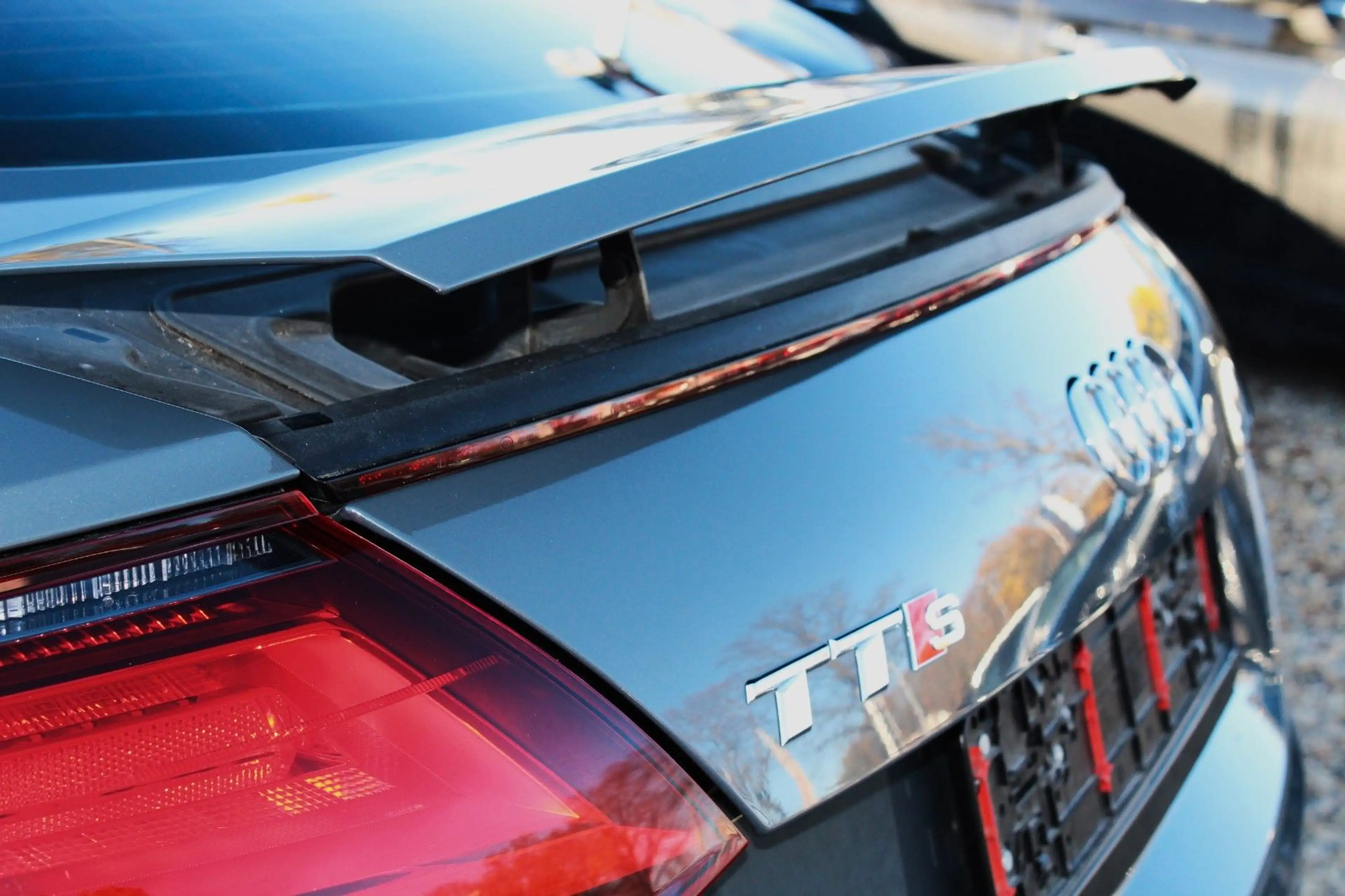 Audi TTS Coupe 2.0 TFSI S tronic quattro S-Line Bang — photo 9