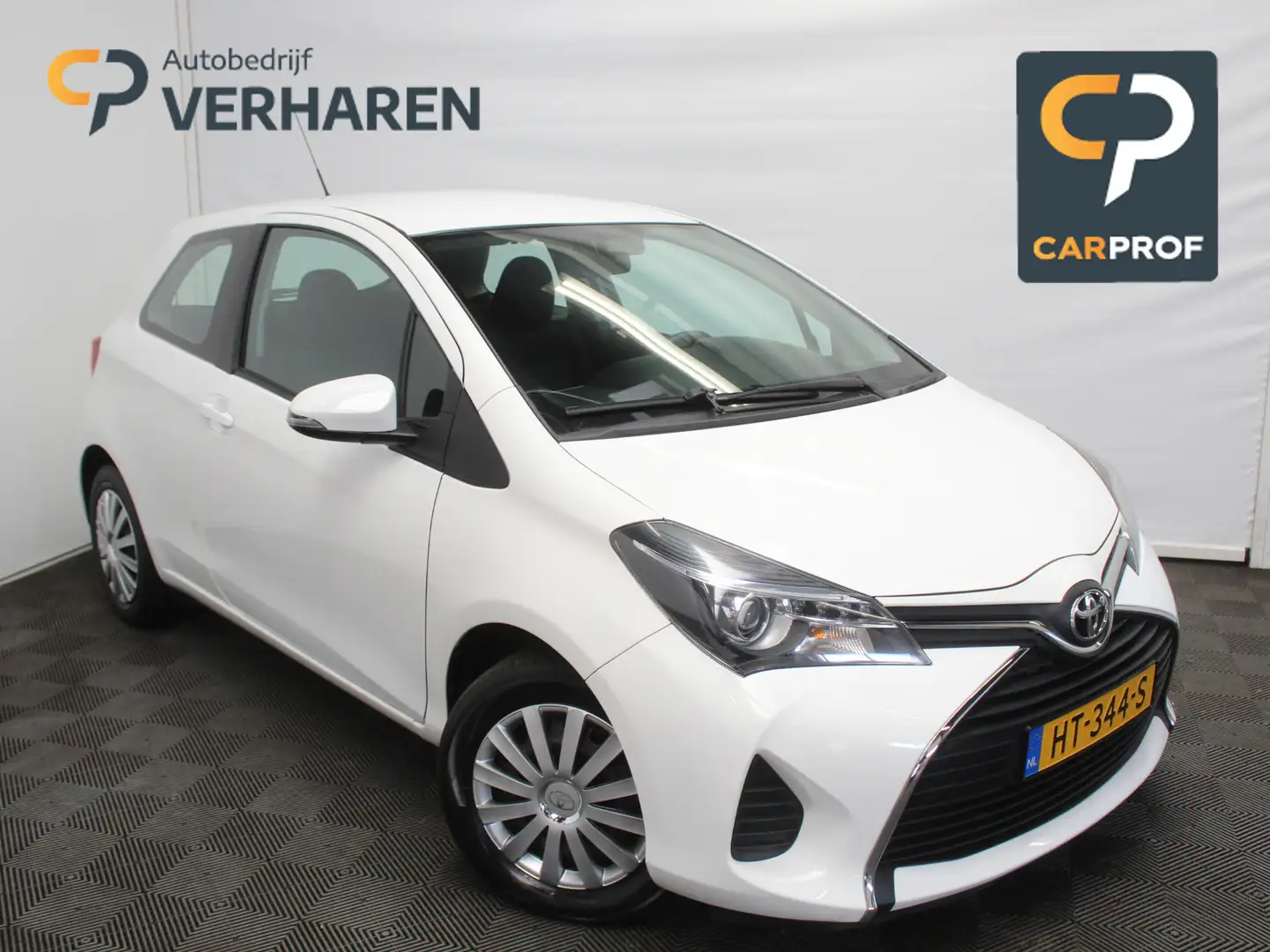 Toyota Yaris 1.3 VVT-i Aspiration AIRCO | CAMERA | CRUISE | ROL Blanc - 1