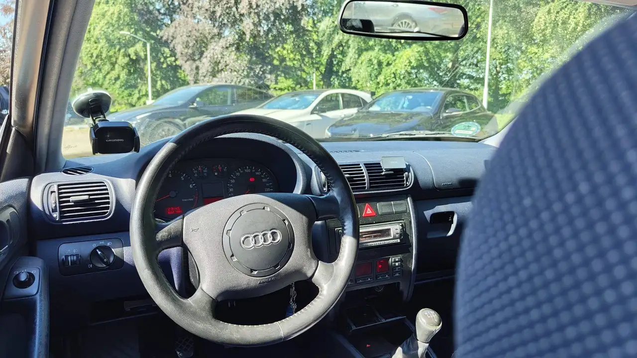 Audi A3 1.6 Attraction, foto 9