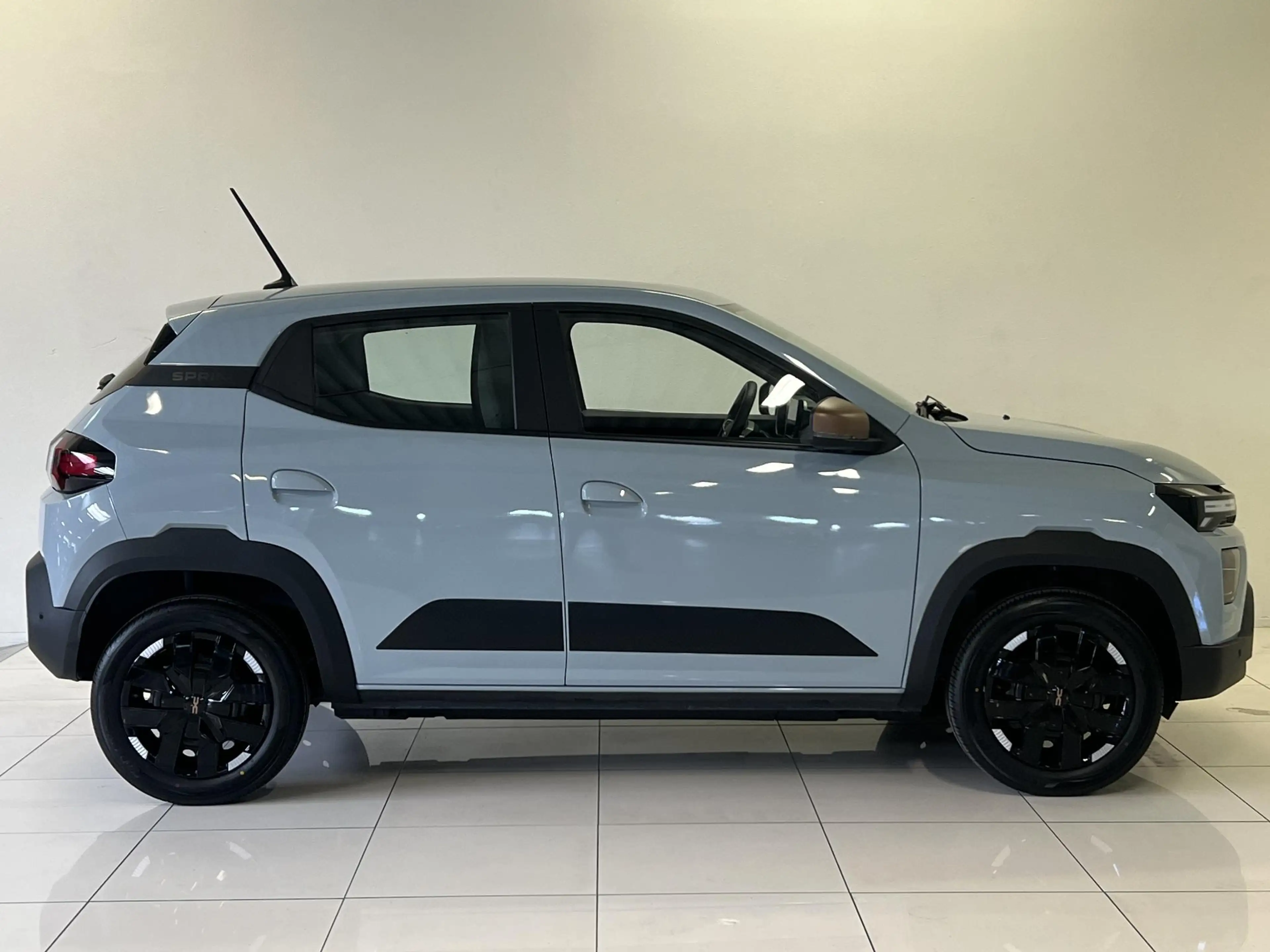 Dacia Spring Extreme 100 24.3 kWh | — photo 24