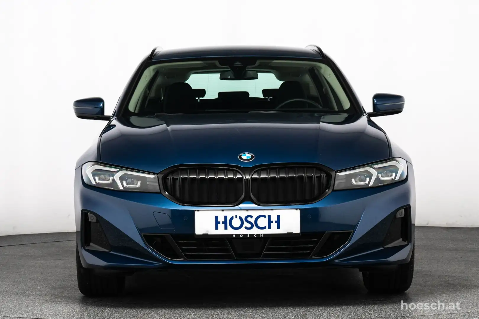 BMW 318 i Touring WIE NEU ERSTBESITZ ++ Blau - 2