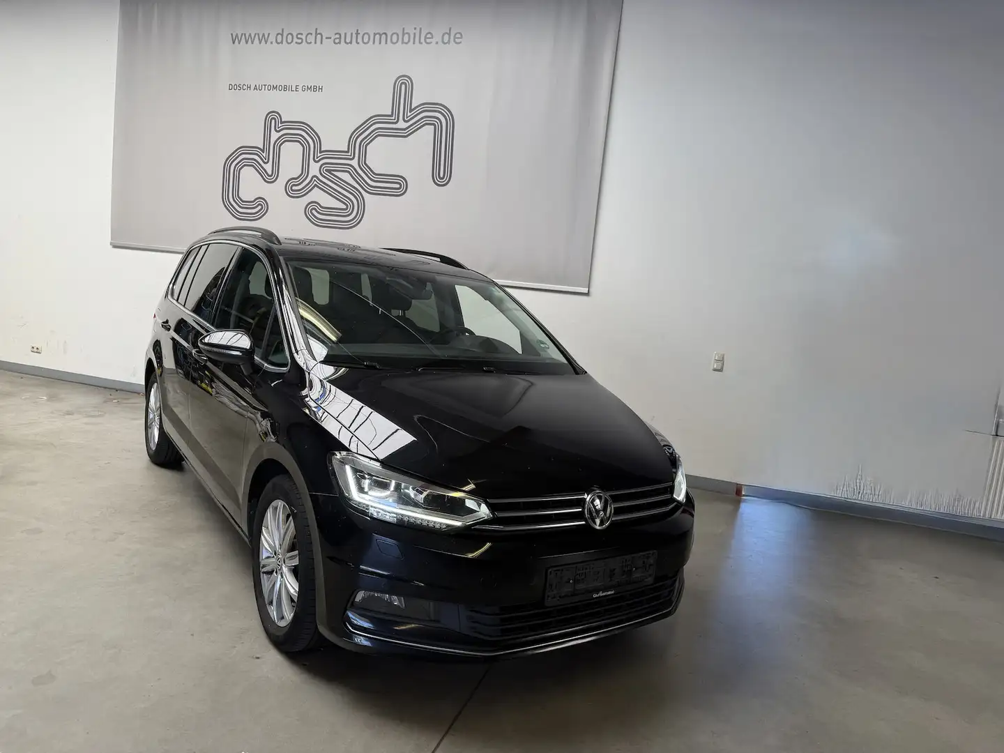 Volkswagen Touran Highline BMT /NAVI/LED/PDC/AHK/ Schwarz - 1