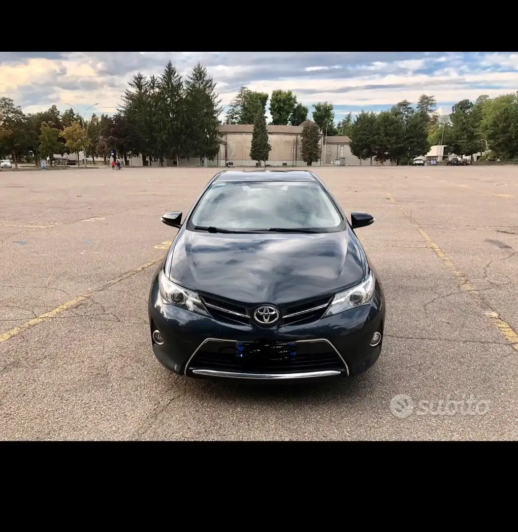 Toyota Auris 5p 1.6 valvematic Active c/CL - 1
