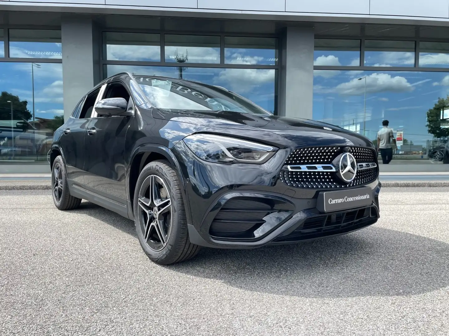 Mercedes-Benz GLA 200 d automatic Nero - 1