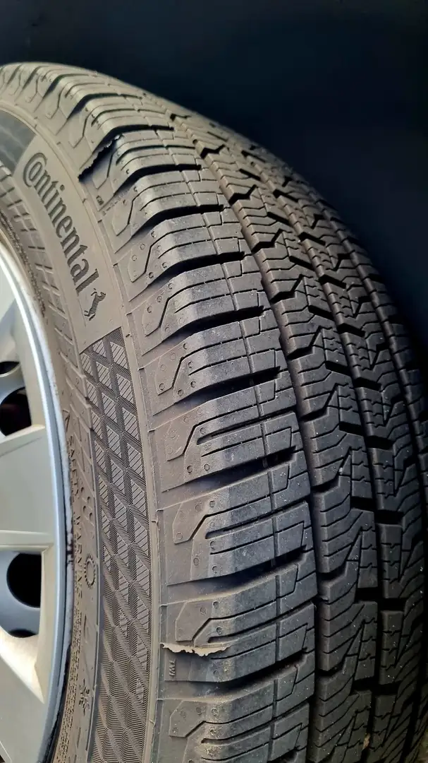 Volkswagen T6 Kombi Schwarz - 2