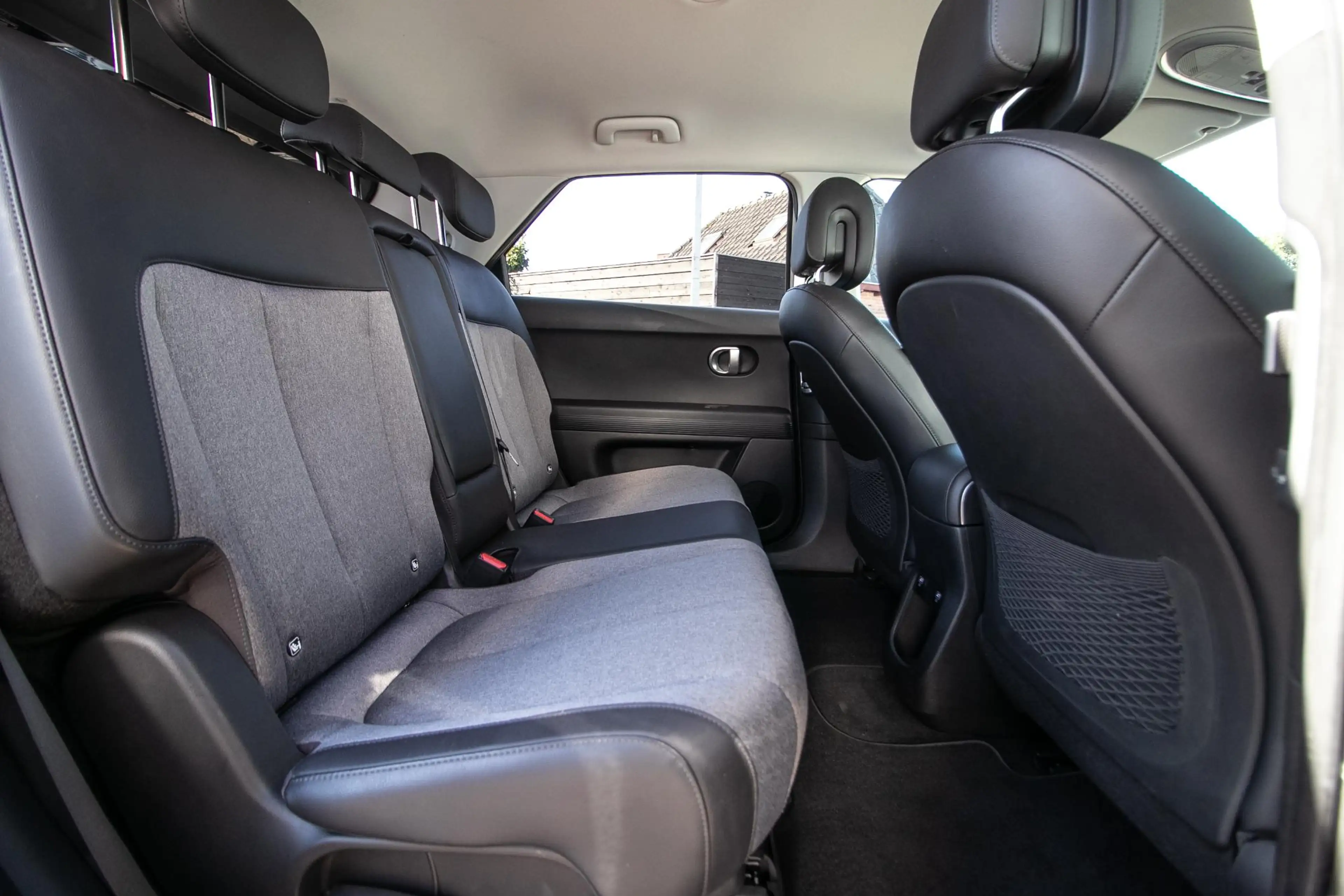 Hyundai IONIQ 5 Connect 73kWh SOH 99,7% | Stoel+stuurverw. | Ad. C — photo 7