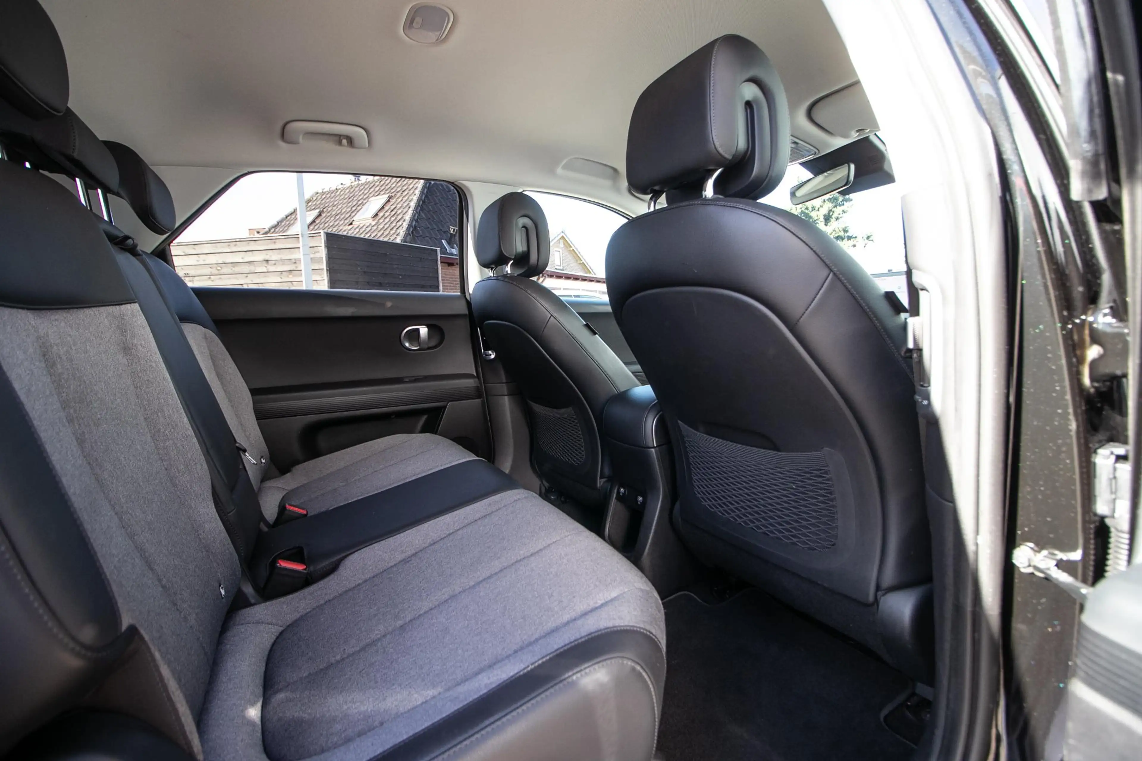 Hyundai IONIQ 5 Connect 73kWh SOH 99,7% | Stoel+stuurverw. | Ad. C — photo 6