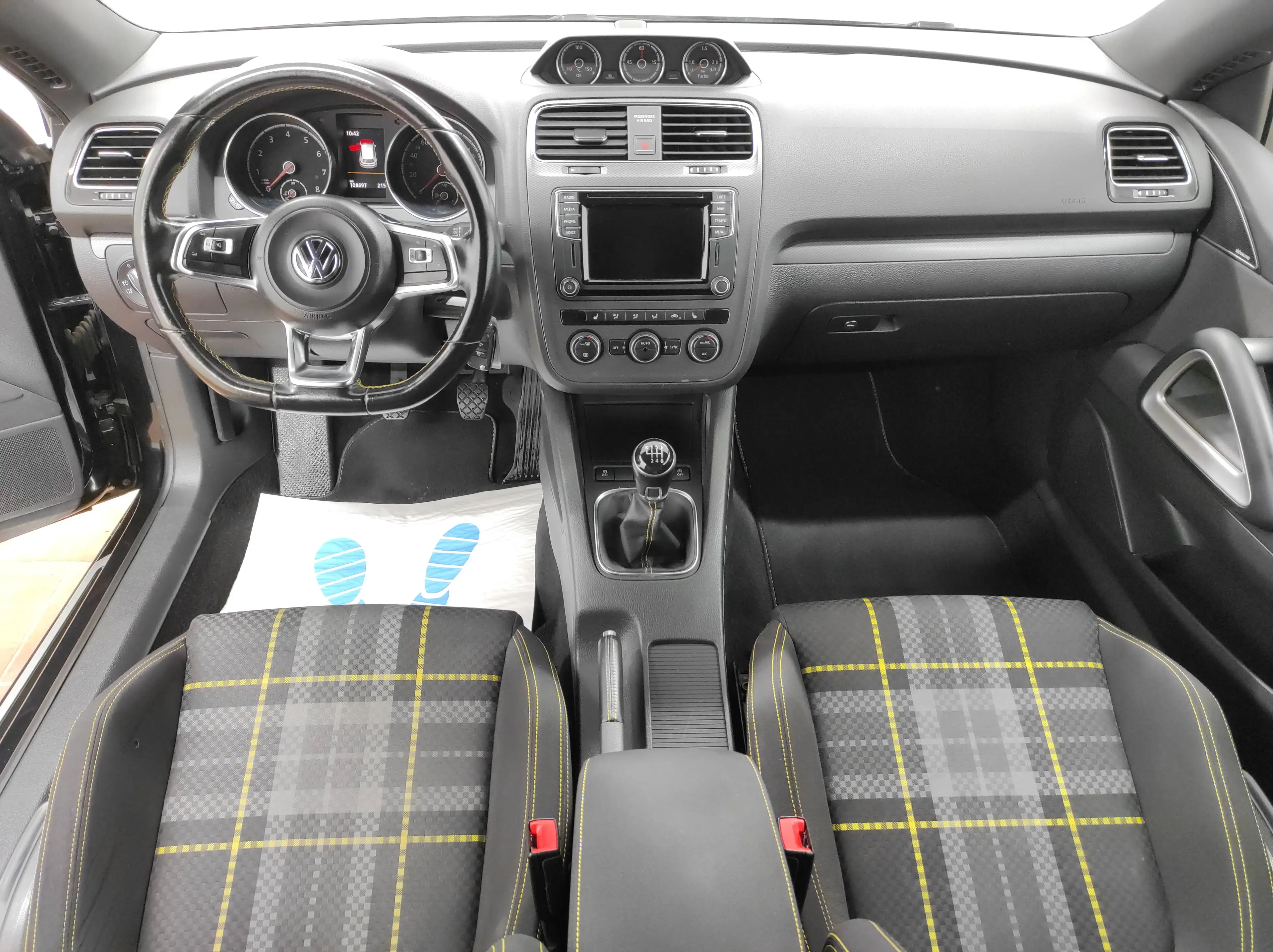 Volkswagen Scirocco 1.4 TSI NAVI KLIMAA SHZ 6-GANG PDCv+h EURO-6 SPORT — photo 12
