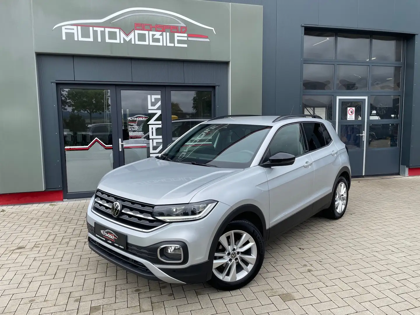 Volkswagen T-Cross Move LED Navi Grau - 1