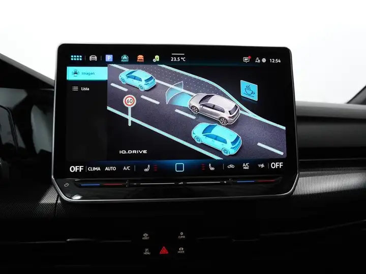 Volkswagen Golf 2026, foto 16