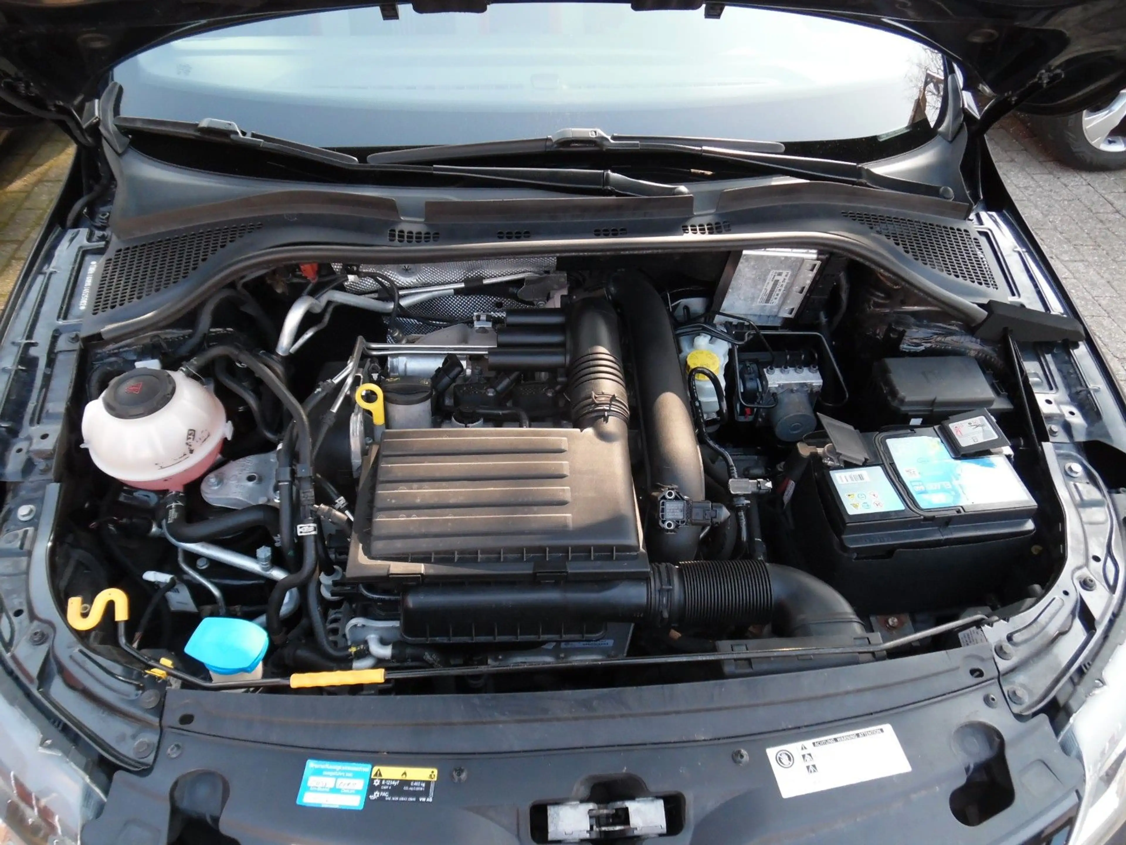Skoda Rapid/Spaceback Spaceback Monte Carlo — photo 4