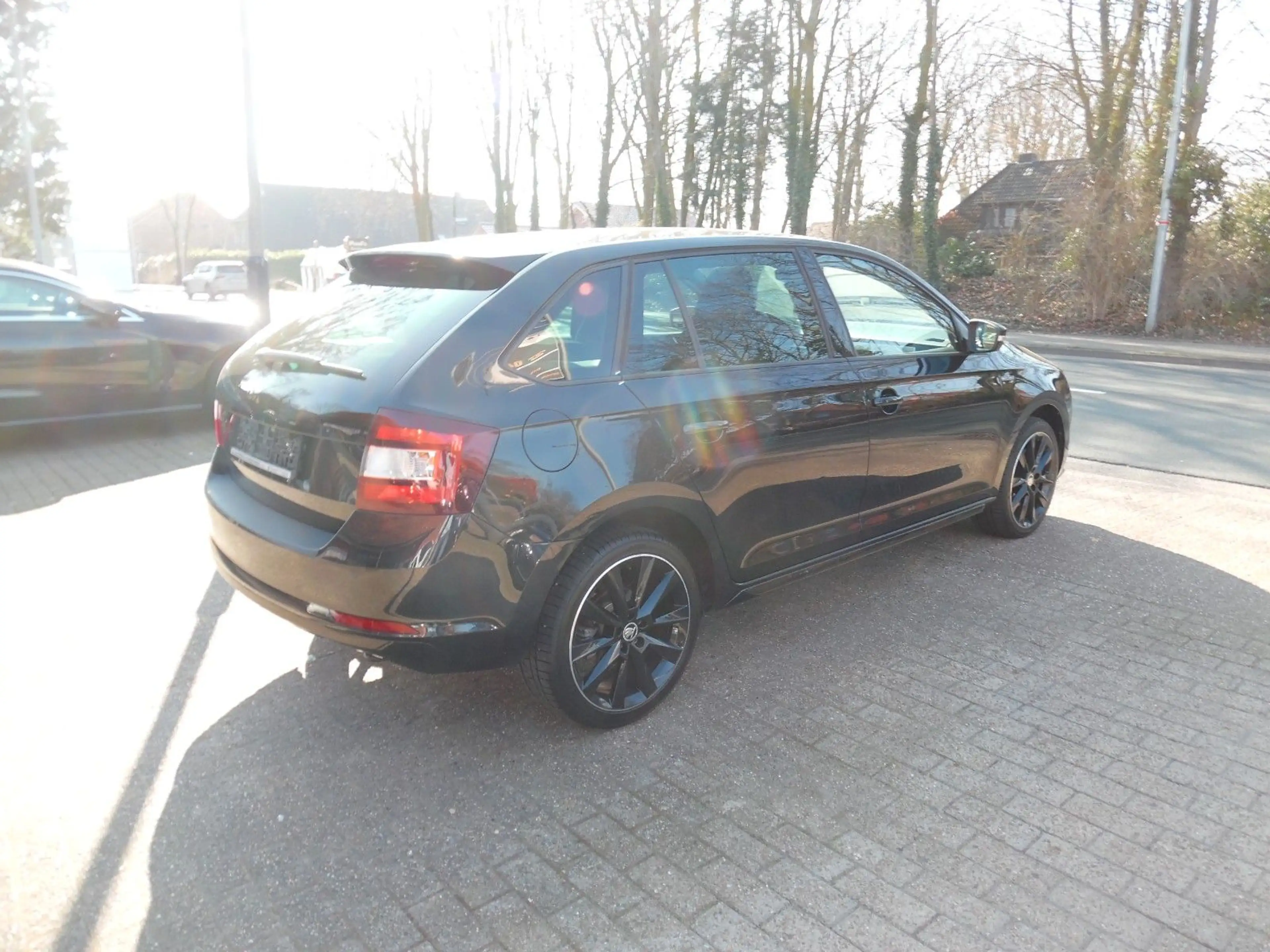 Skoda Rapid/Spaceback Spaceback Monte Carlo — photo 2