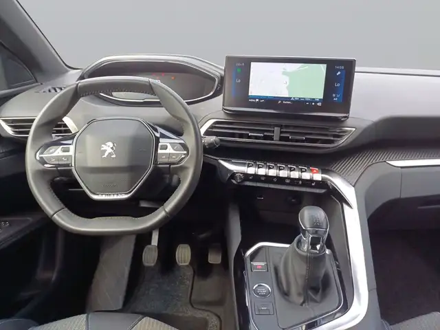 Peugeot 3008 view 10