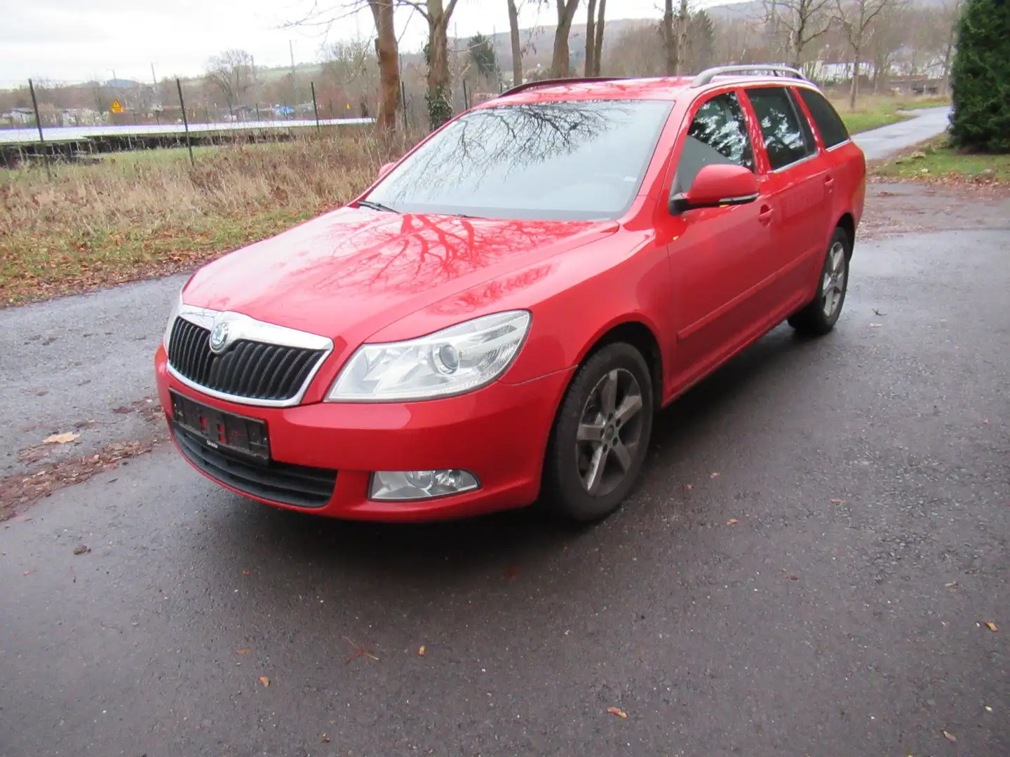 Skoda Octavia 1.4 TSI Family 2.Hand/Klima/AHK/HU 5/27 Rot - 1