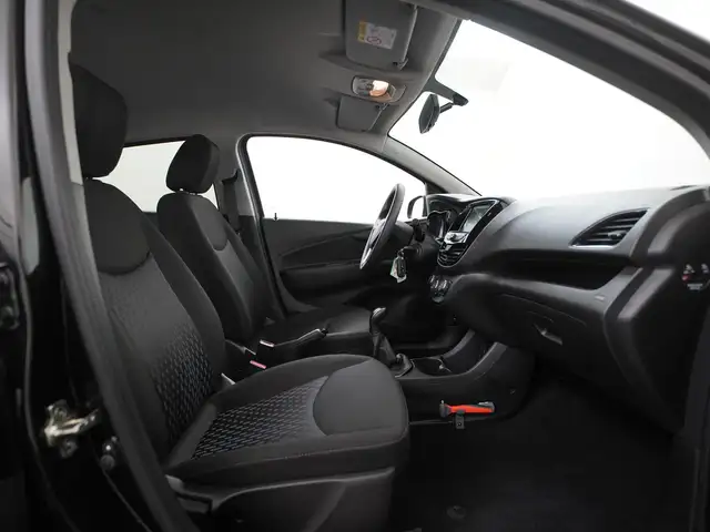 Opel Karl view 3