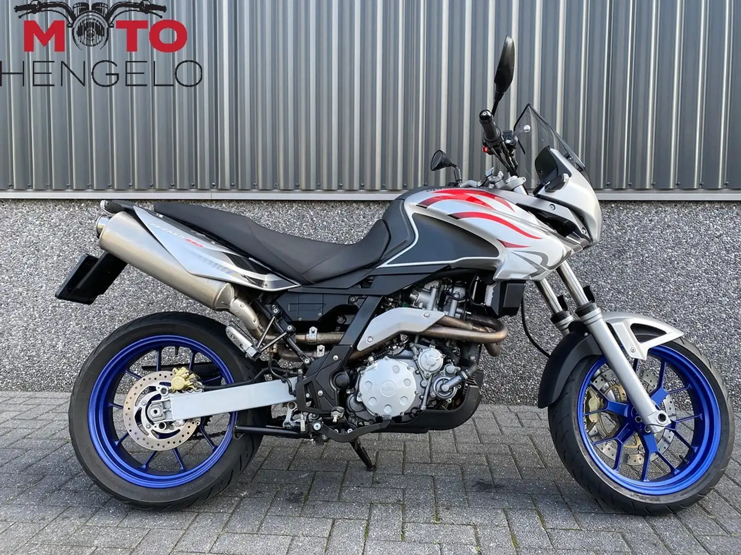 Aprilia Pegaso 650 Grijs - 1