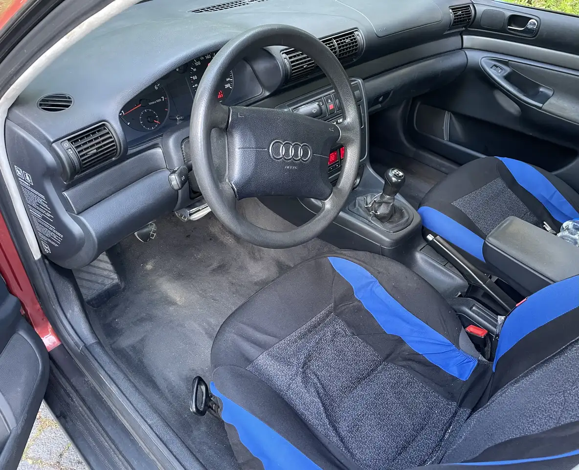 Audi A4 1.6 Klima ZV Tüv 11/27, foto 3