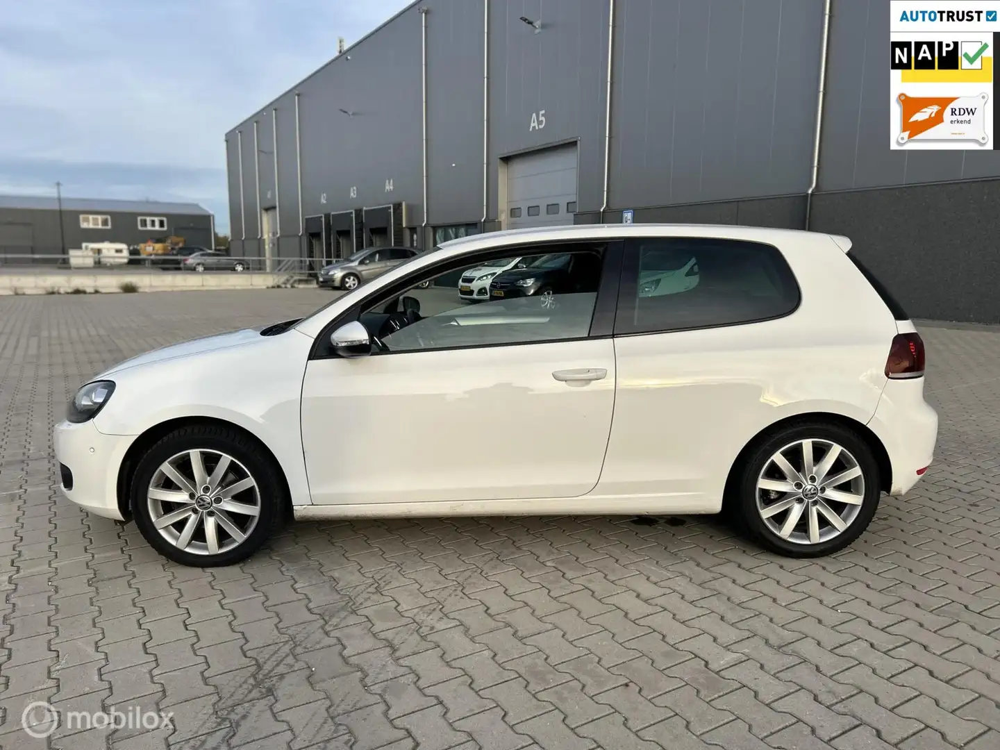 Volkswagen Golf 1.4 TSI Highline|CARPLAY/STOELV.|TREKH. - 2