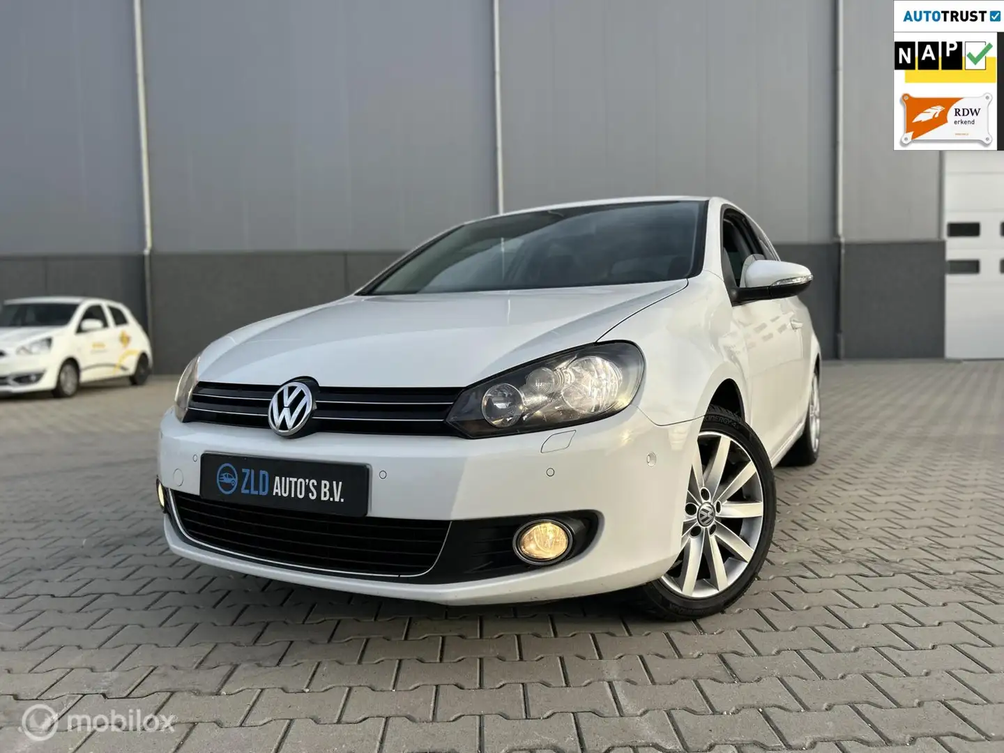Volkswagen Golf 1.4 TSI Highline|CARPLAY/STOELV.|TREKH. - 1